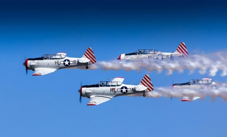 aircraft-sky-airplane-monoplane-vehicle-aerospace-manufacturer-1692370-pxhere.com-min