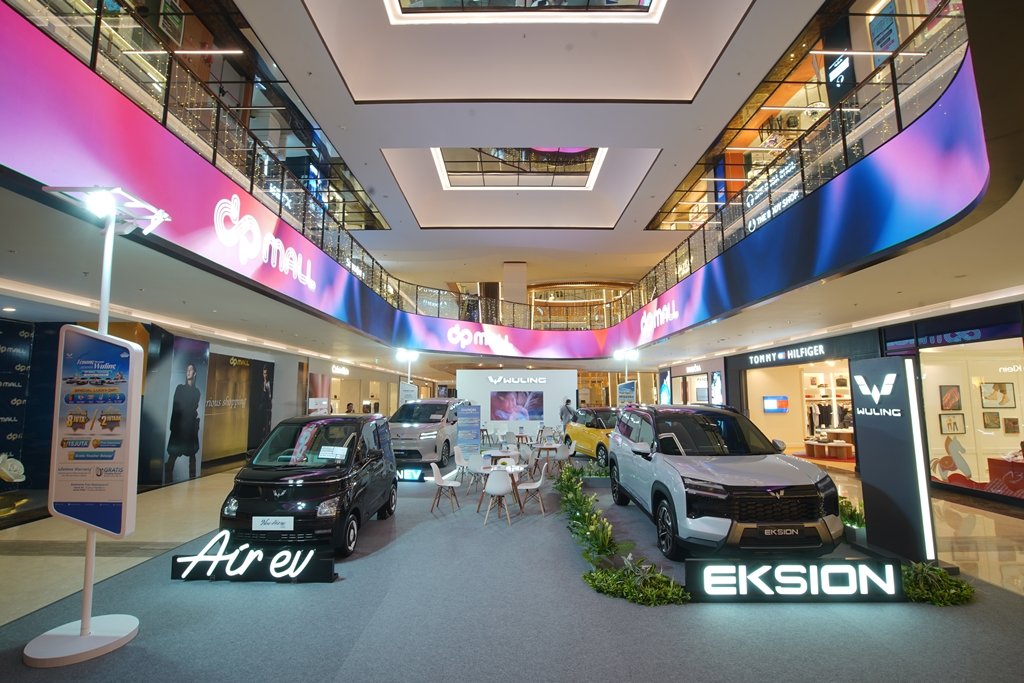 Wuling Eksion Jadi Daya Tarik Pameran Mobil Listrik di Semarang, Cocok untuk Mudik Lebaran